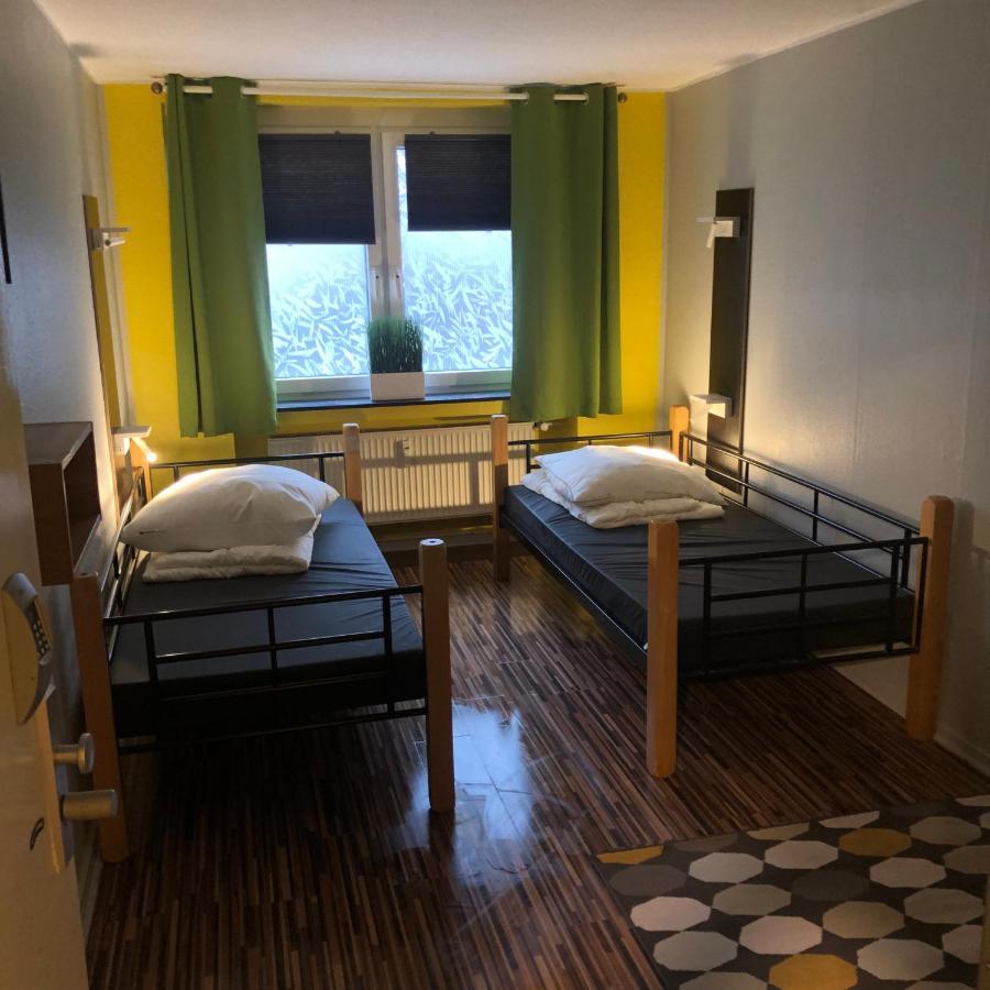 Backpackers Duesseldorf - Self Check-In Hostel ภายนอก รูปภาพ